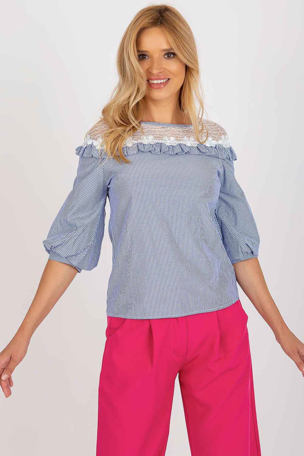 Blouse model 216401
